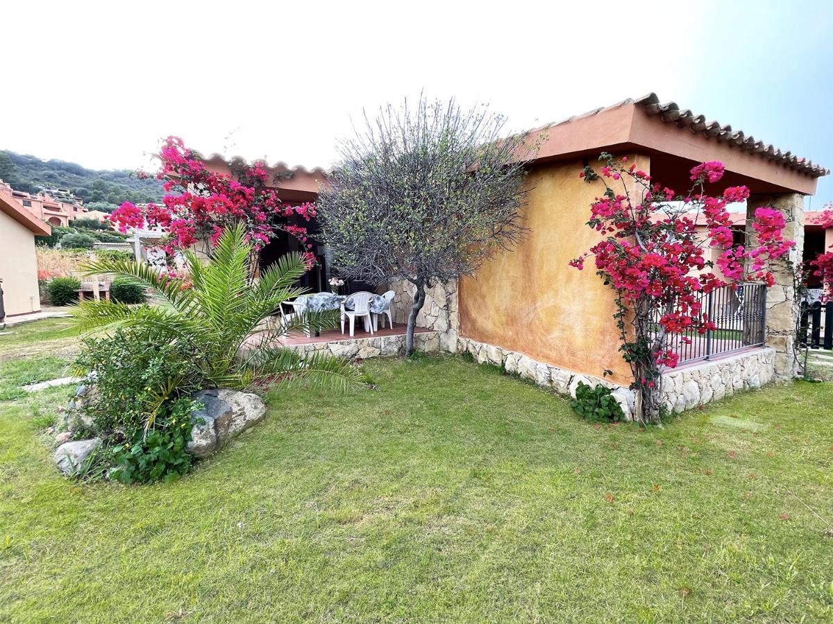 Villa Erika Castiadas Exterior foto